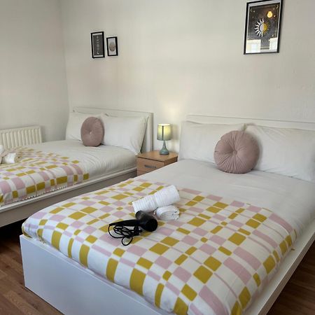Lovely Rooms In Camden Town-Central Лондон Екстериор снимка