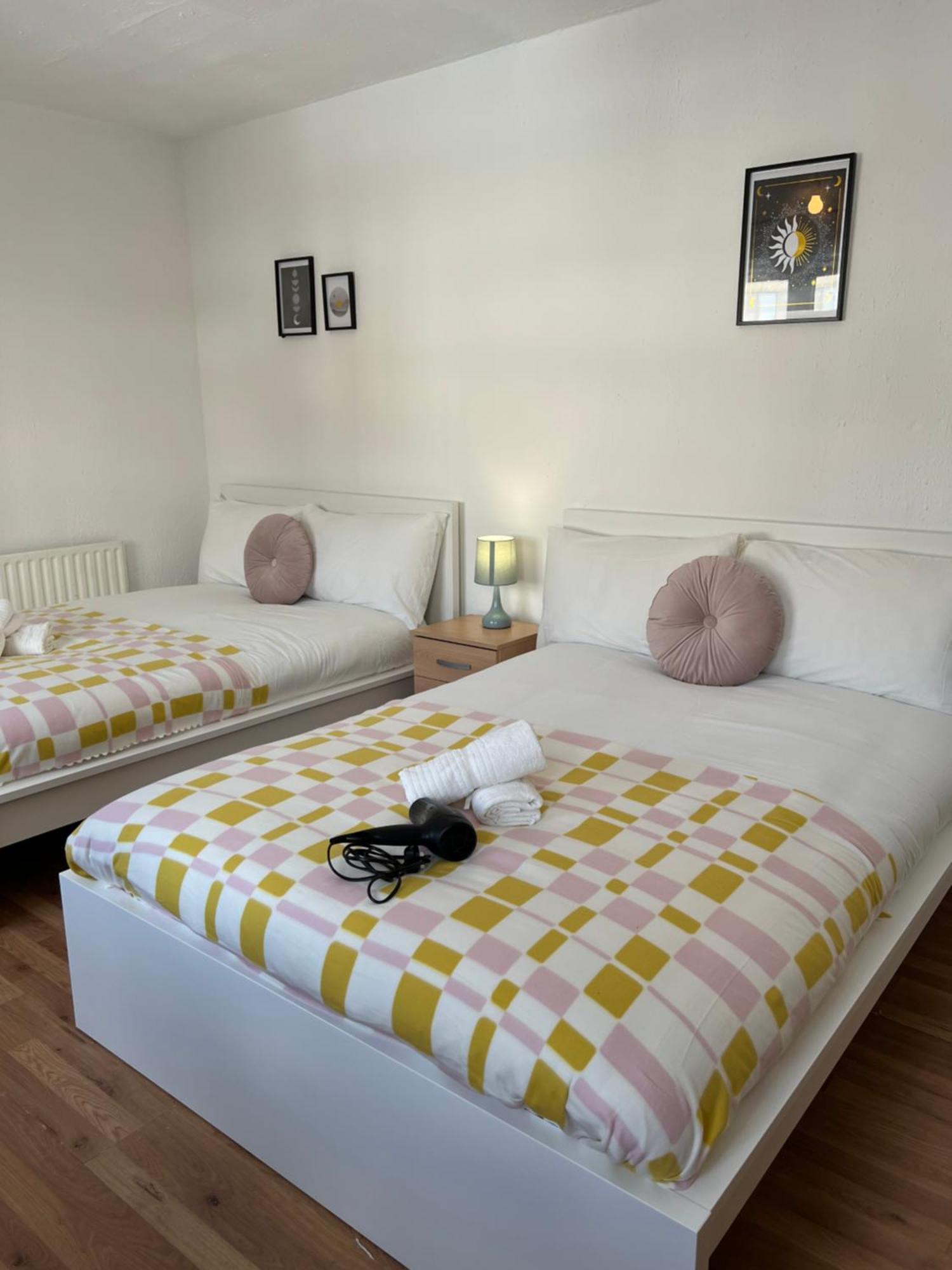 Lovely Rooms In Camden Town-Central Лондон Екстериор снимка