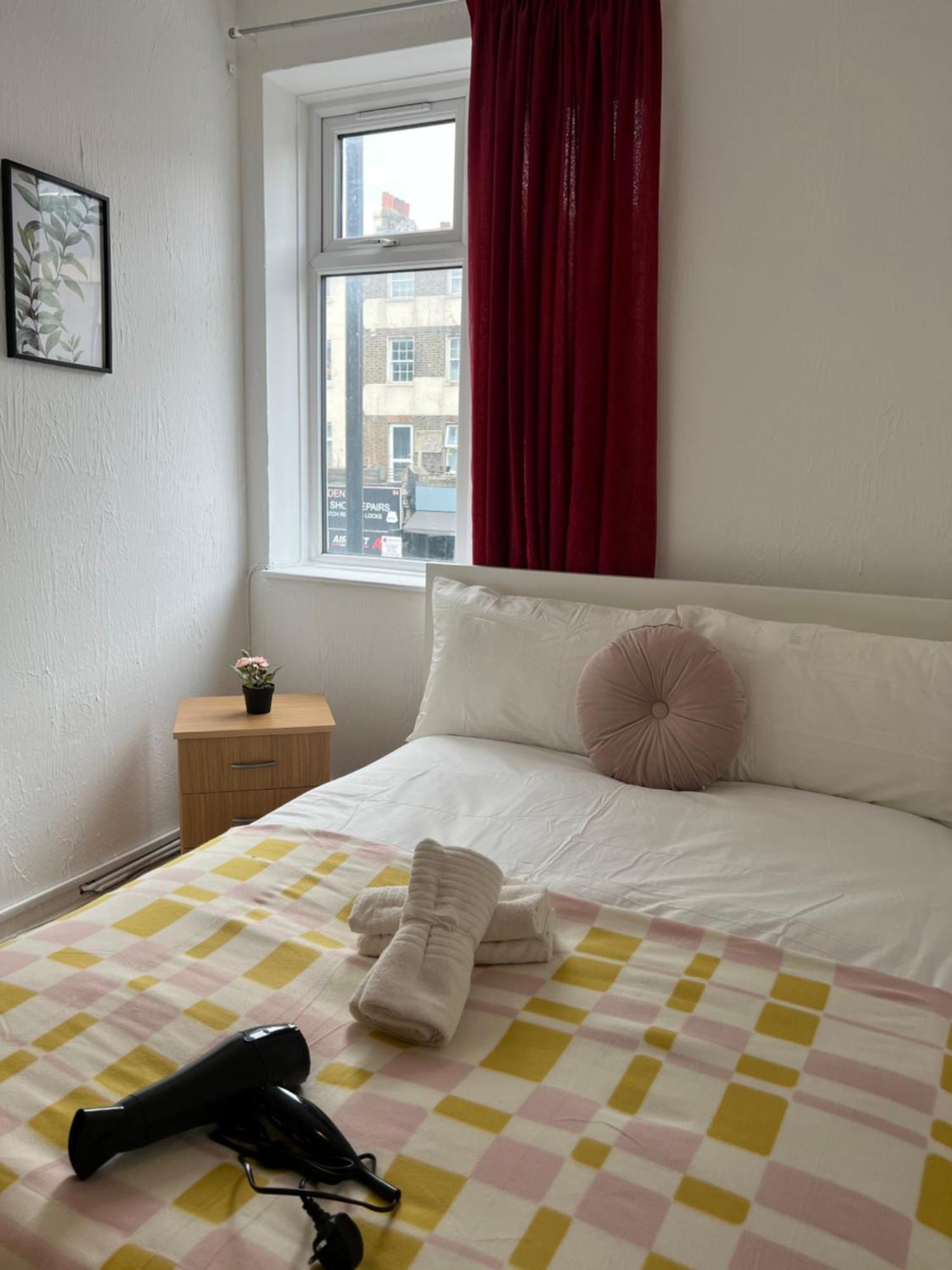 Lovely Rooms In Camden Town-Central Лондон Екстериор снимка