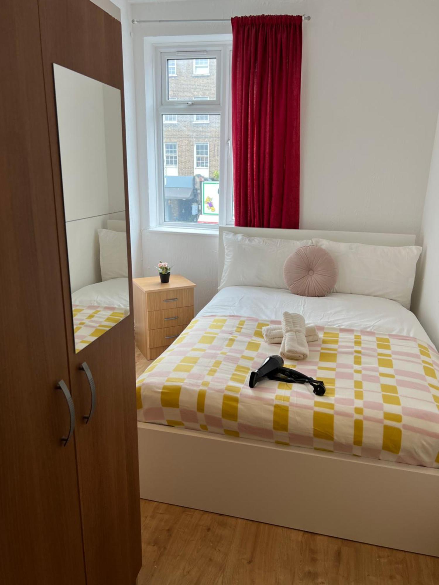 Lovely Rooms In Camden Town-Central Лондон Екстериор снимка