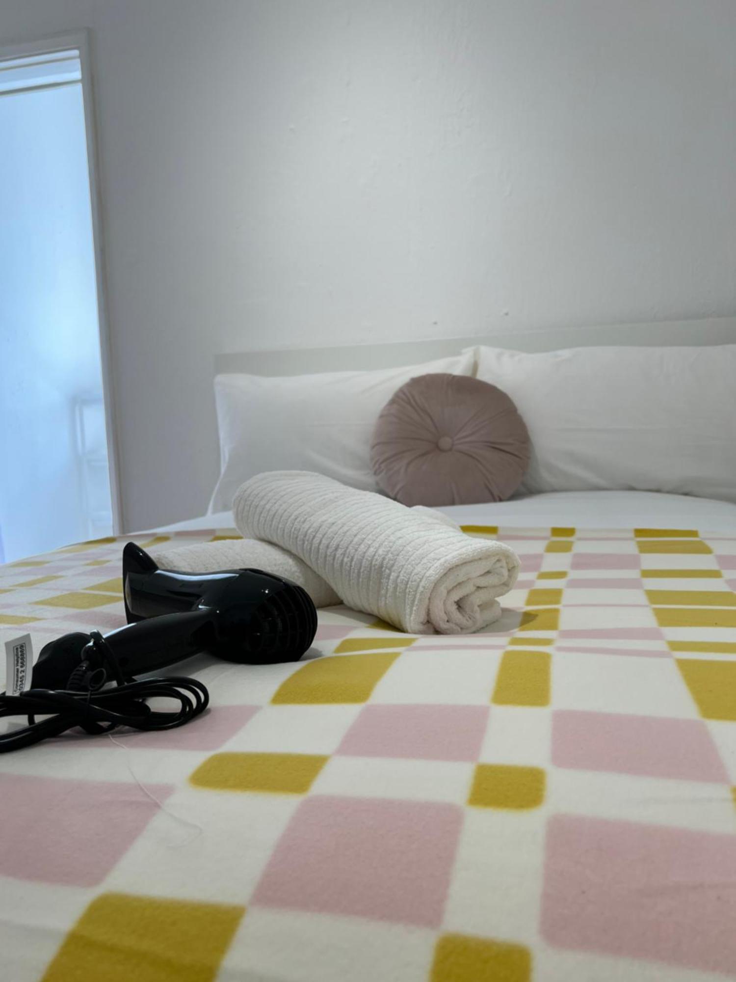 Lovely Rooms In Camden Town-Central Лондон Екстериор снимка