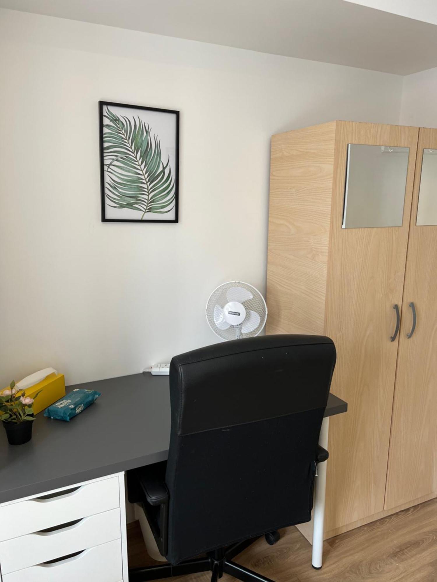 Lovely Rooms In Camden Town-Central Лондон Екстериор снимка