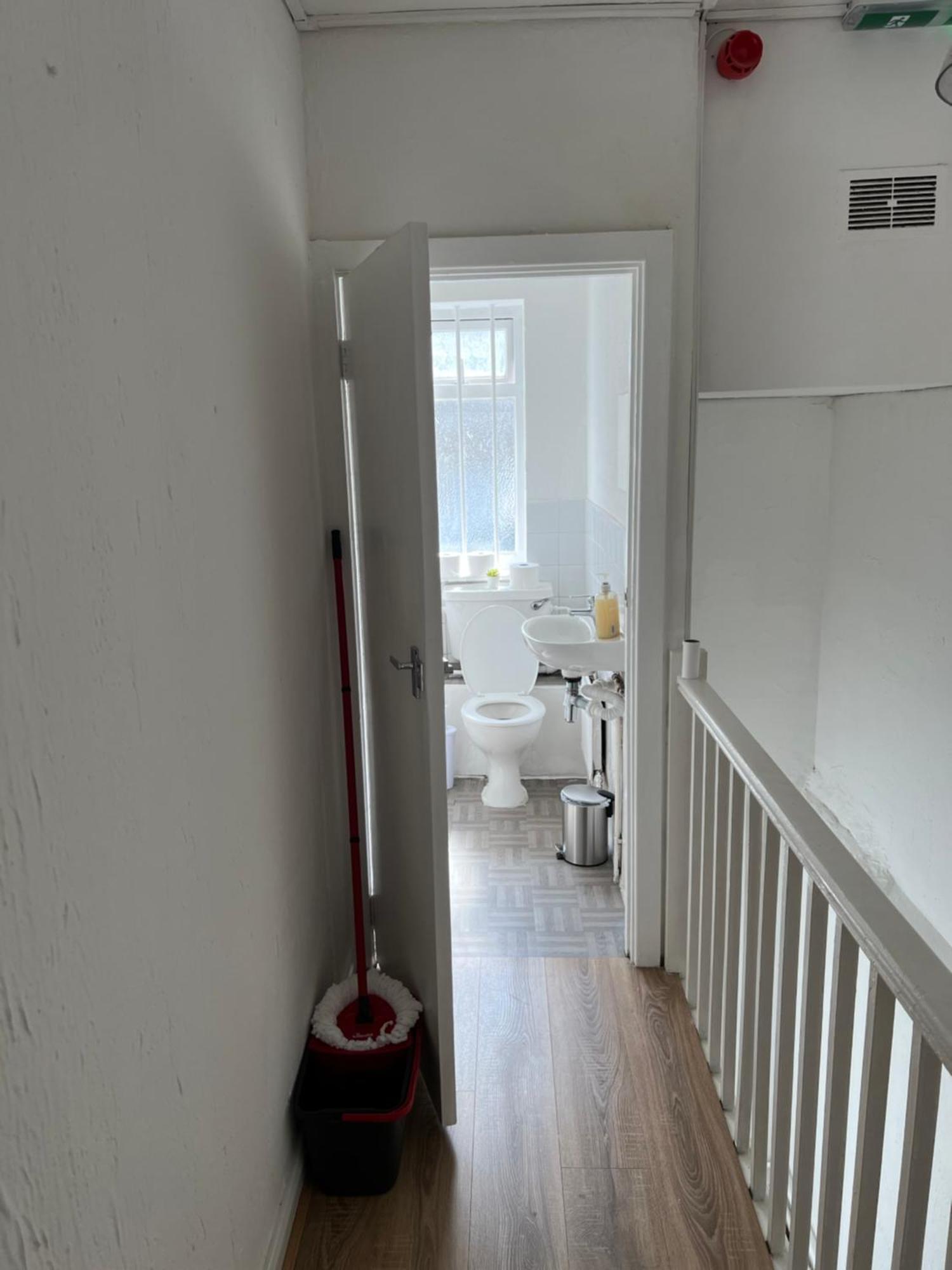 Lovely Rooms In Camden Town-Central Лондон Екстериор снимка